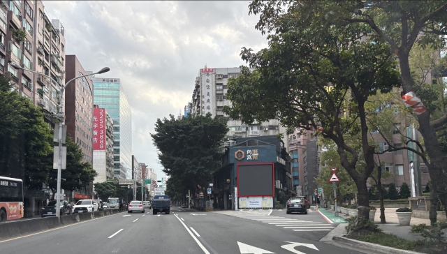 【信義區】基隆路二段-信義路口